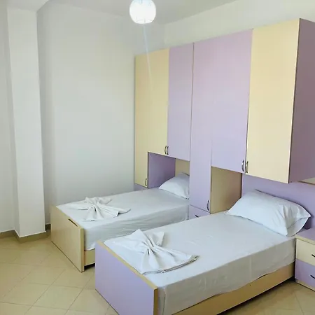 Feriehus Blendi Golem (Tirana)