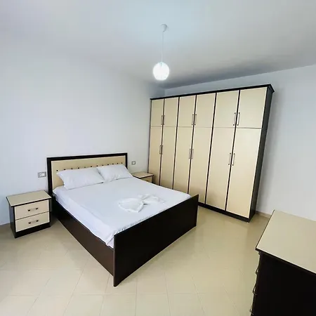 Blendi * Golem (Tirana)