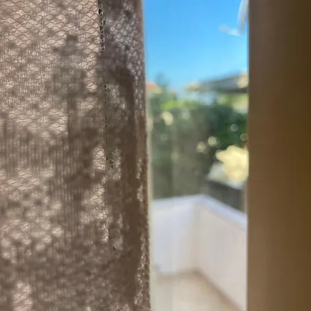 Holiday home Blendi Golem (Tirana)