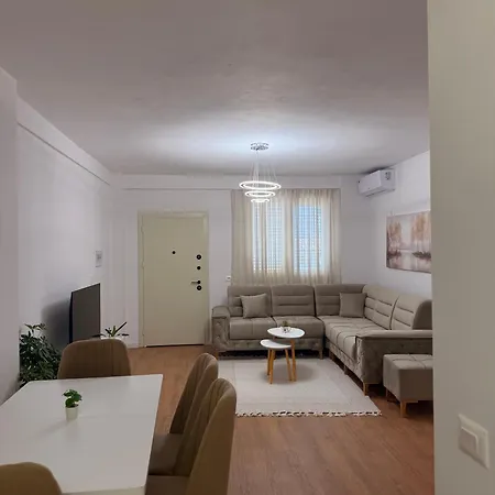 Ferienhaus Blendi Golem (Tirana)